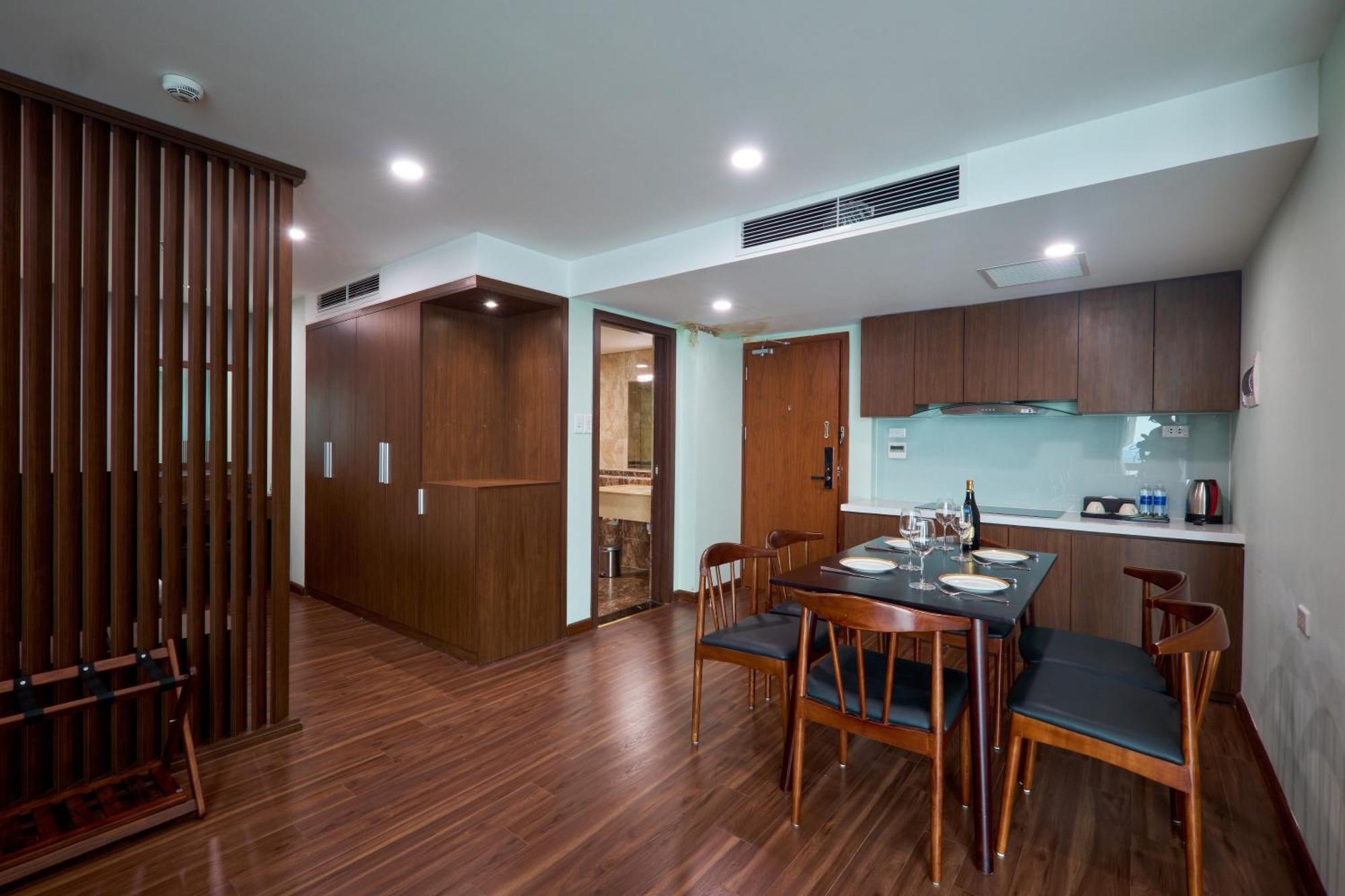Netland Westlake Legacy Suites Hanoi Exterior foto